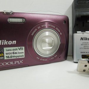 Nikon COOLPIX S4300 16 MP Digital Camera with 6x Zoom